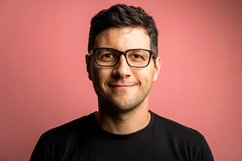 Mark R.